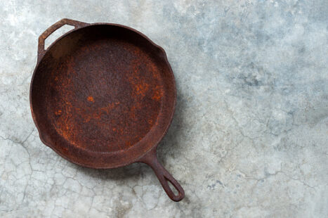 rusted pan